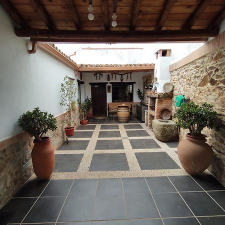 Segura de León Casa Rural La Carriona מראה חיצוני תמונה