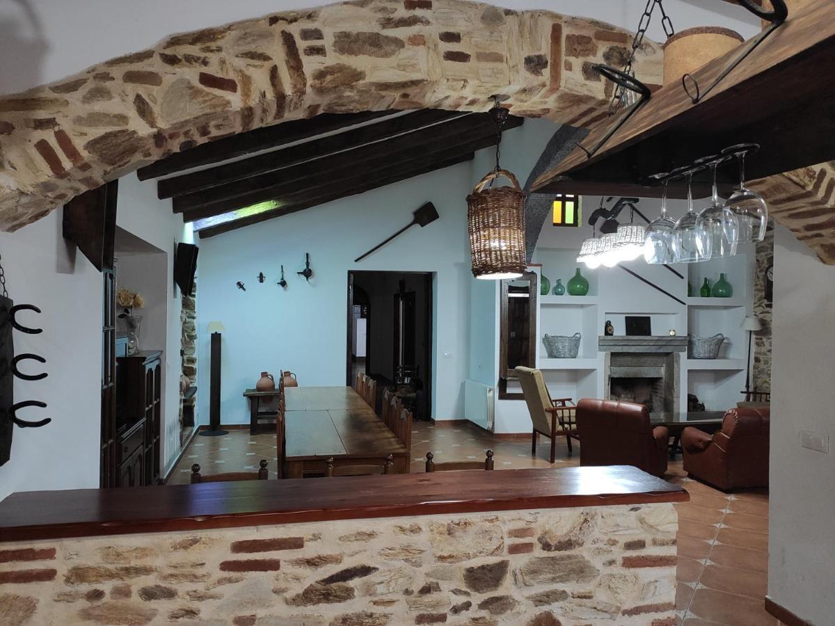 Segura de León Casa Rural La Carriona מראה חיצוני תמונה